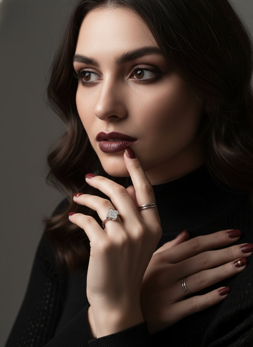 β¨ Radiant Clover Moissanite Ring β¨